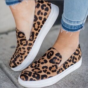 Madden Girl Animal Print Slip-On Shoes size 9 Everyday
